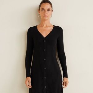 Ribbed buttoned dress by Mango